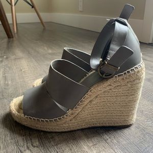 Treasure & Bond Espadrille Wedges sz8